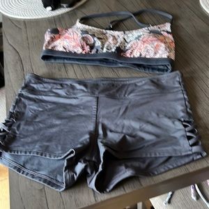 Top an boy short bottoms gray pink white